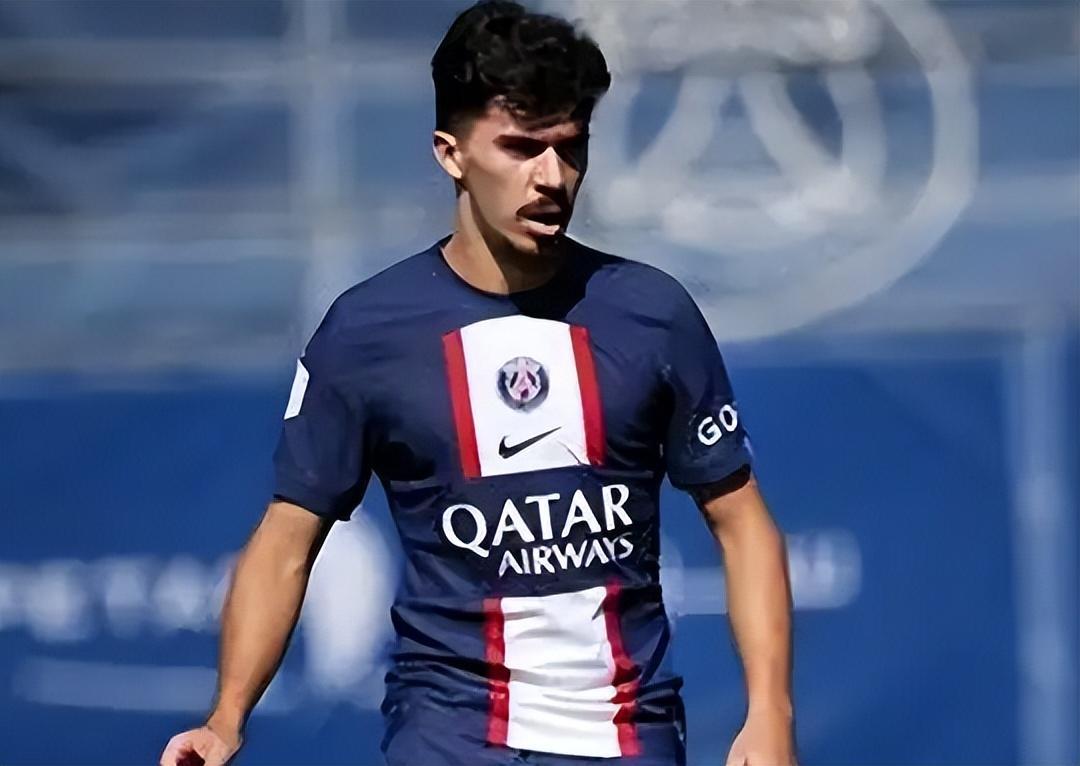 从赛季视角 从赛季视角